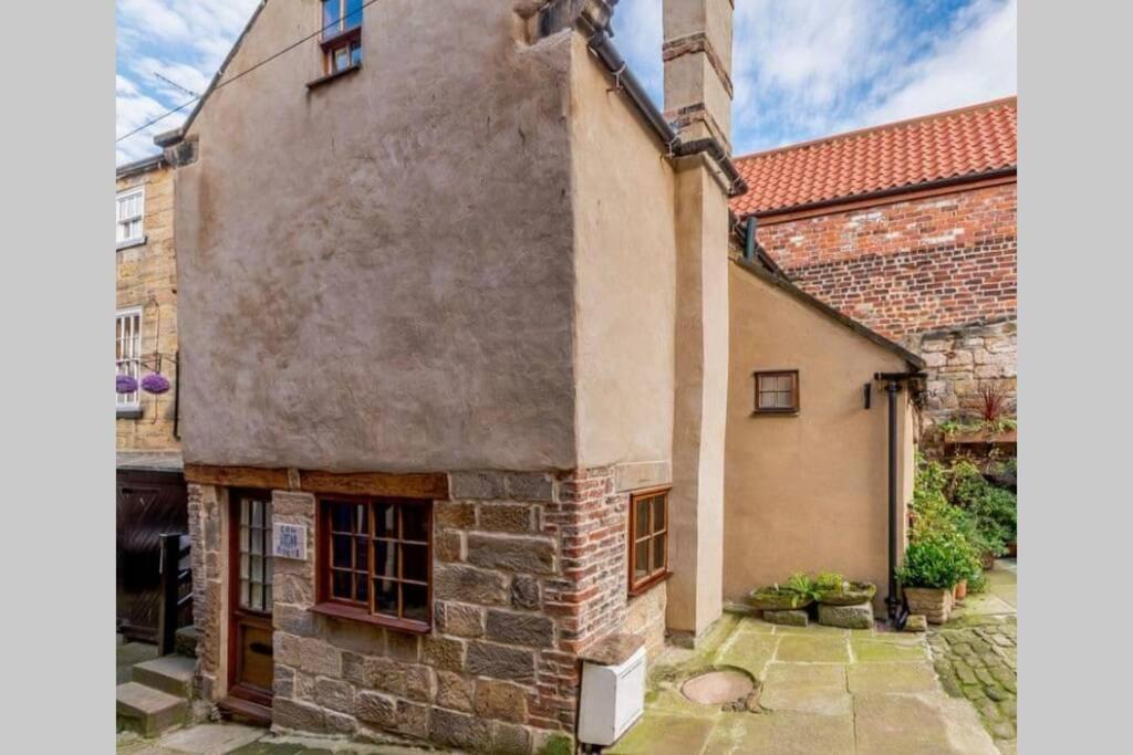 The Cow House - In The Heart Of Whitby Villa Exterior photo